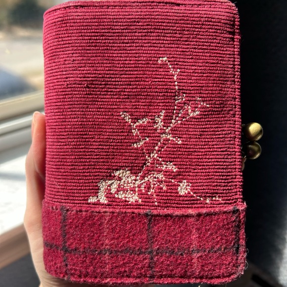 Vendula London Autumn Burgundy Fabric trifold Wallet Bird Patch & coin purse - Picture 3 of 11